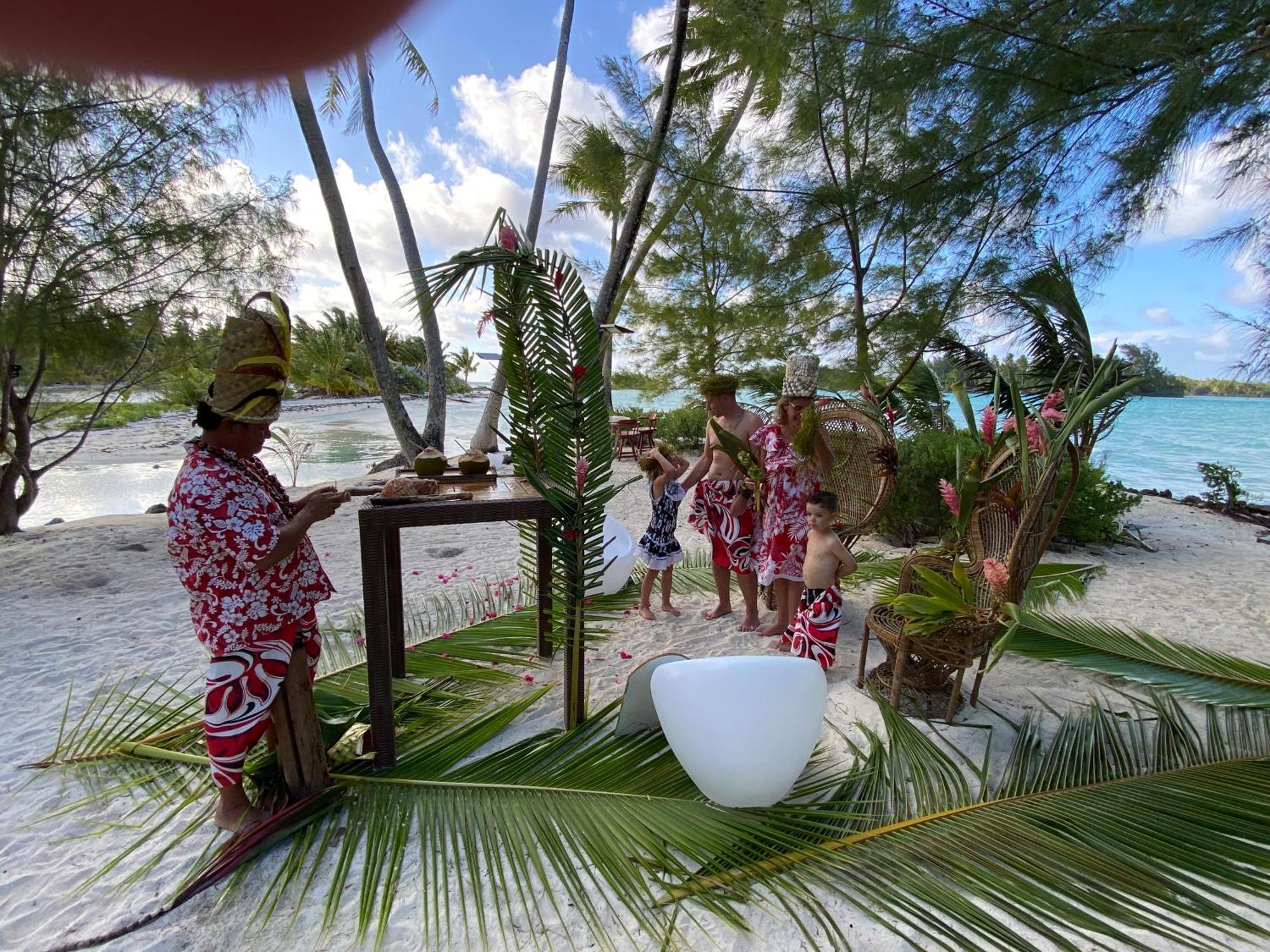 Only You Motu Bora Bora Exteriör bild